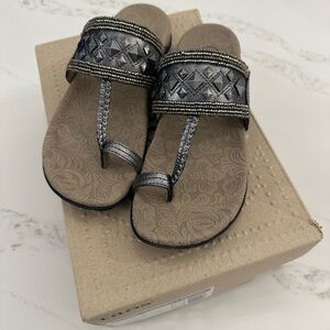 Taos Footwear Silver and Black Sandals
